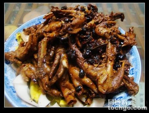 家常卤锅的做法(鸭架,鸡爪,卤蛋)